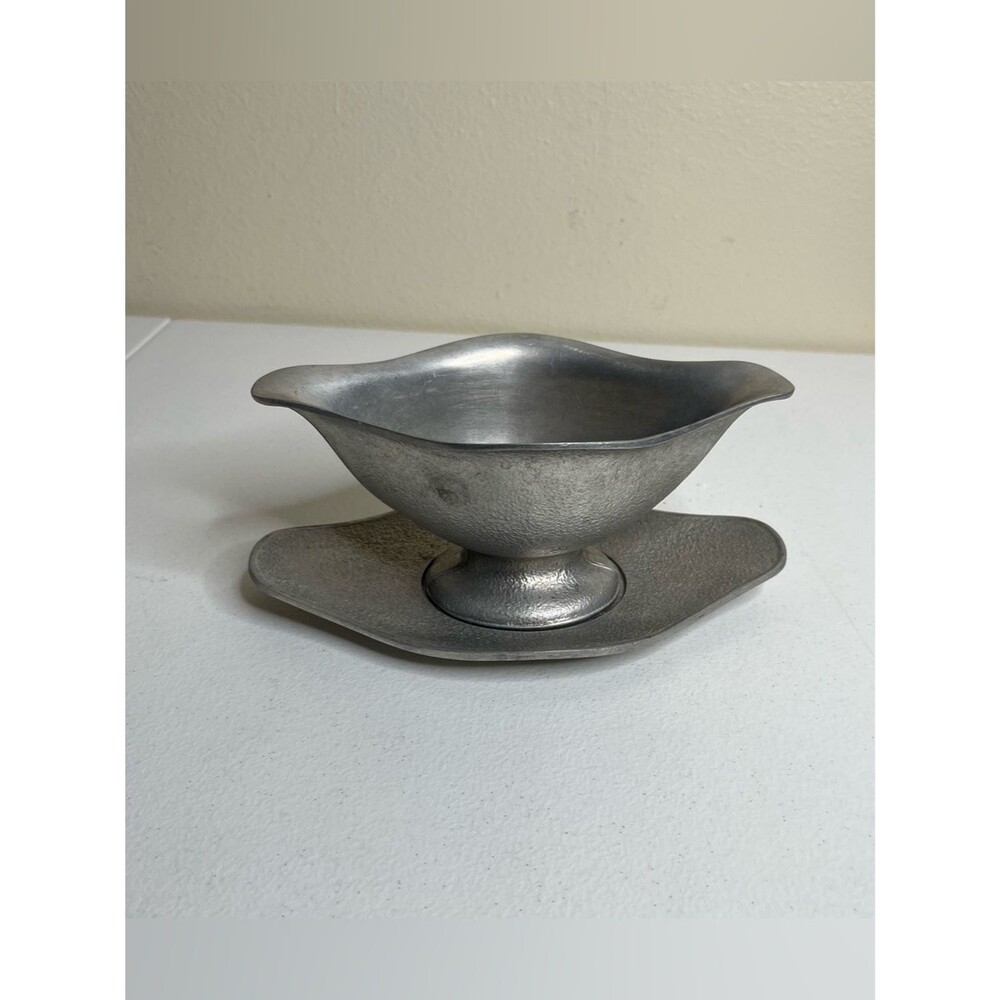 Vintage Guardian Service Hammered Heavy Duty Aluminum Gravy Boat With Underplate